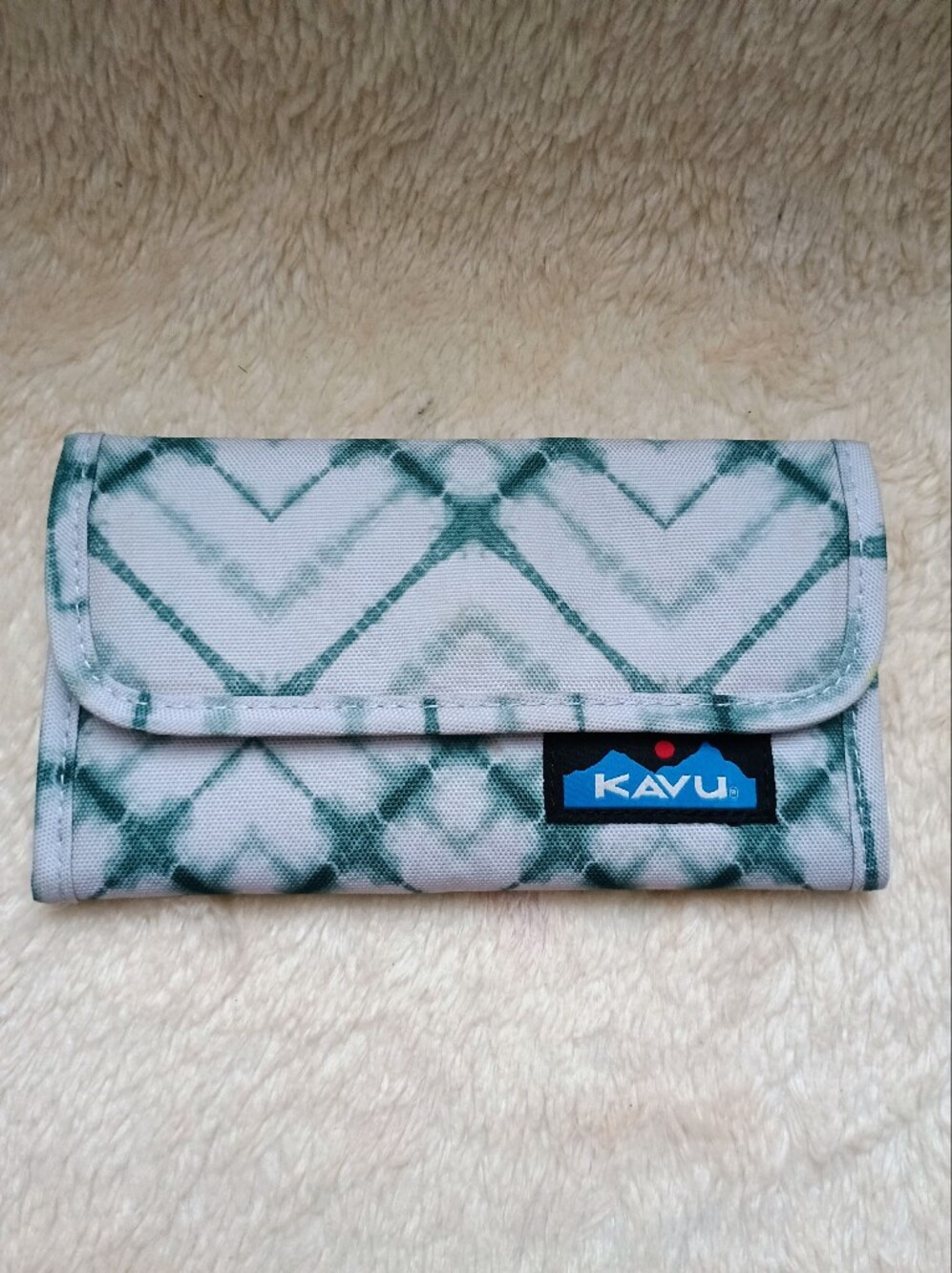 KAVU Mondo Spender Wallet – Ocean Dye Print